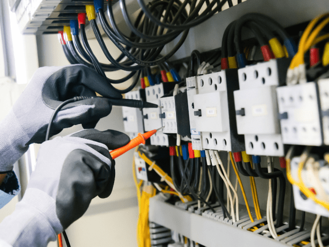 Commercial electrical services in Brighton